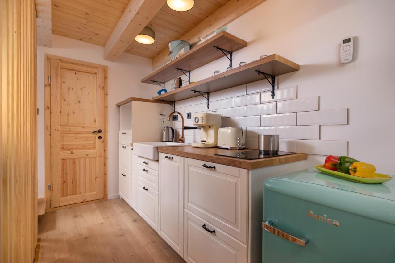 Little Beach House Baska  Bagian luar foto