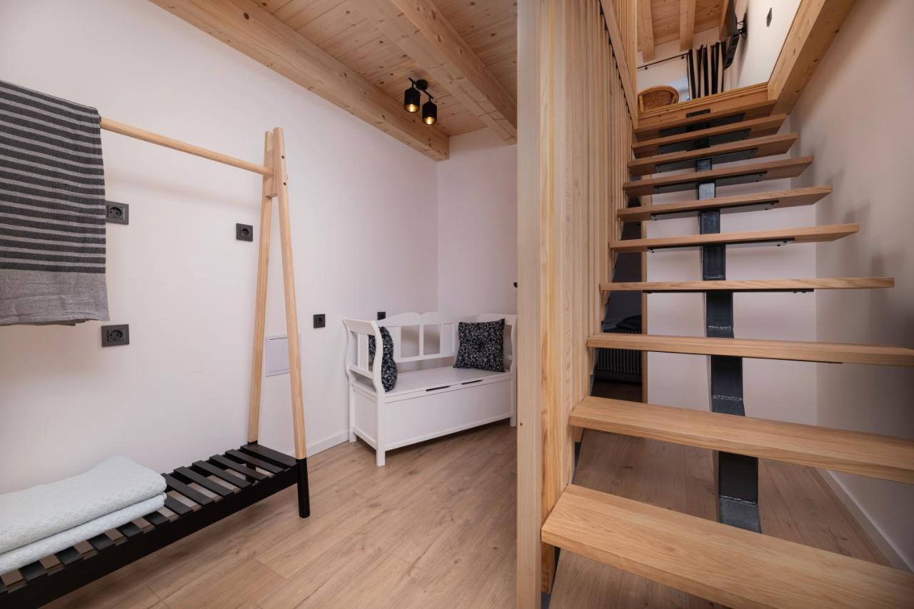 Little Beach House Baska  Bagian luar foto